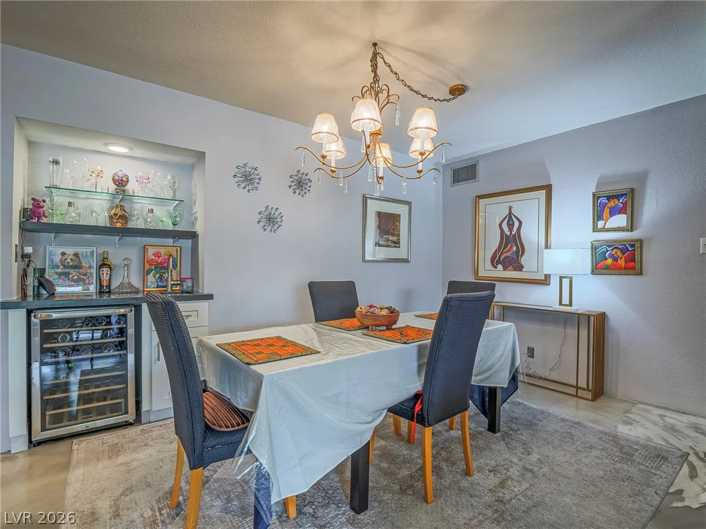 730 Royal Crest, Las Vegas, NV 89169