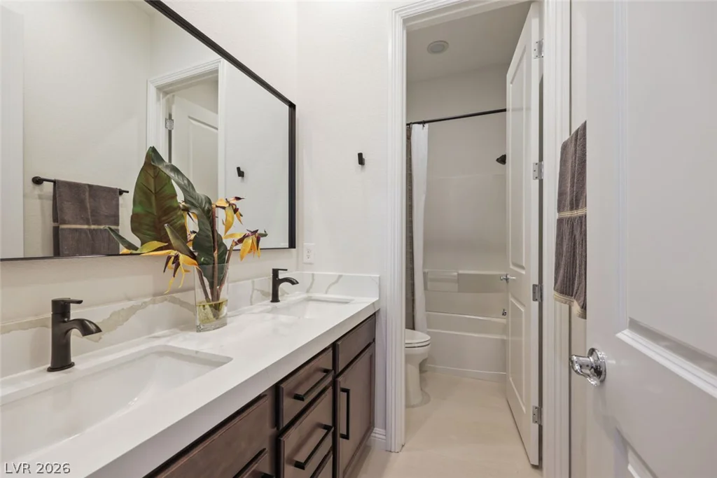 3084 Porte La Paz, Henderson, NV 89044