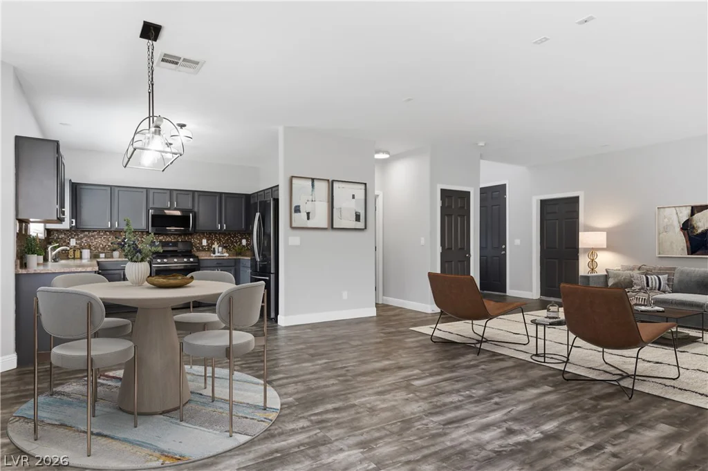 6718 Carol Steam, Las Vegas, NV 89149