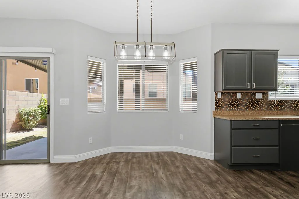 6718 Carol Steam, Las Vegas, NV 89149