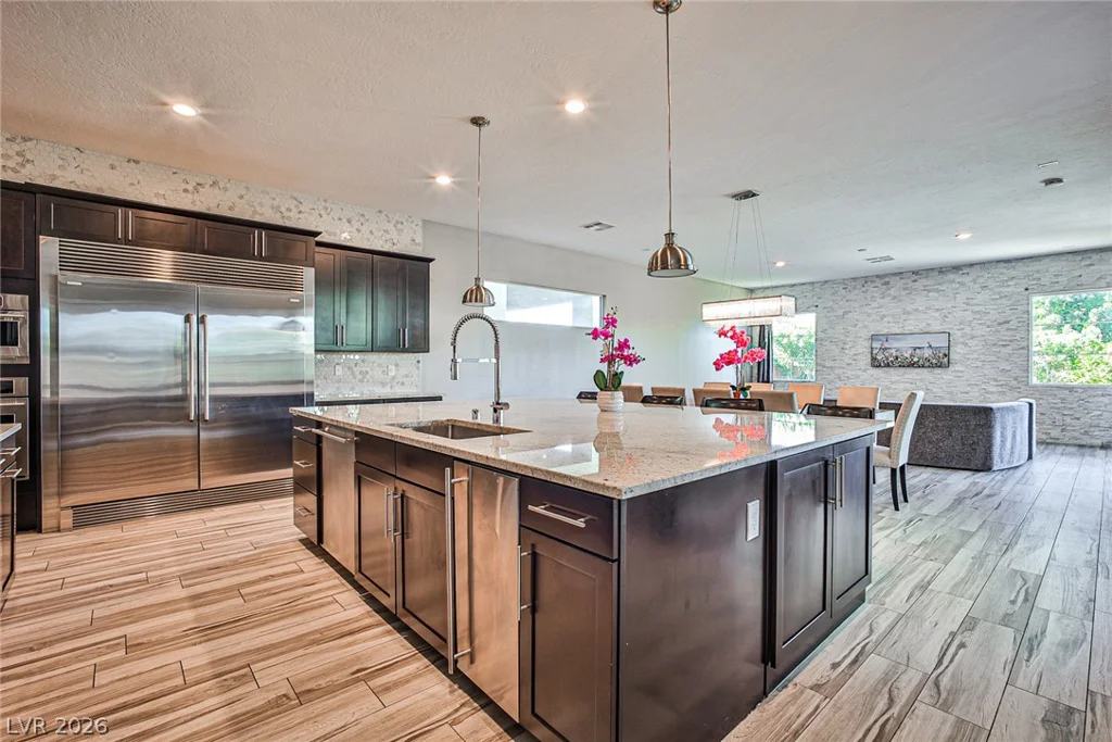 10226 Jade Gardens, Las Vegas, NV 89135
