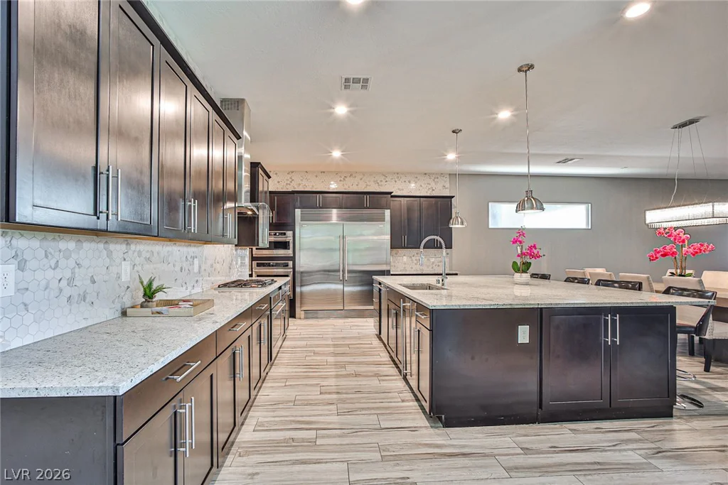 10226 Jade Gardens, Las Vegas, NV 89135