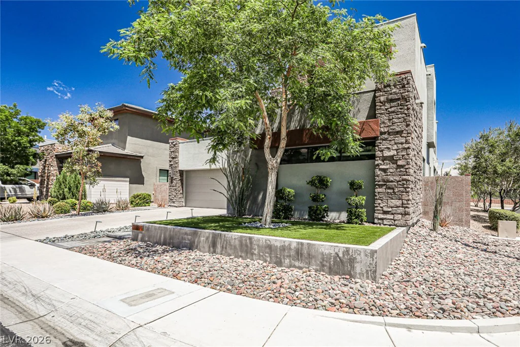 10226 Jade Gardens, Las Vegas, NV 89135
