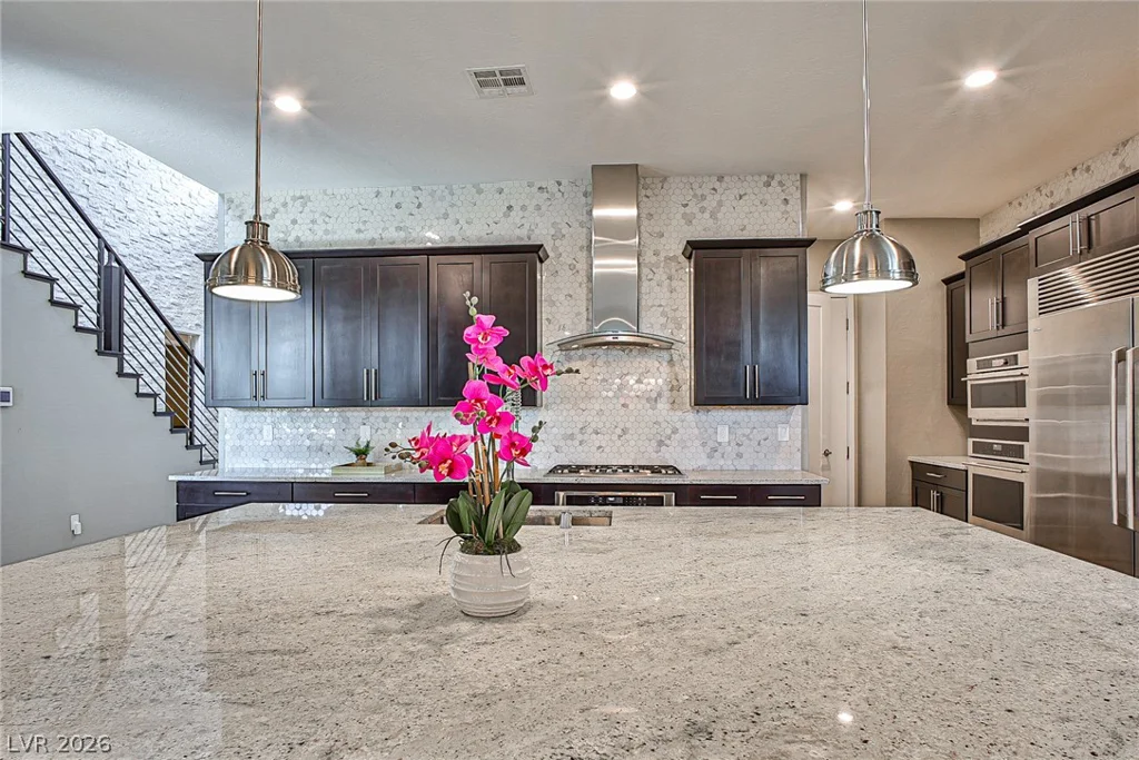 10226 Jade Gardens, Las Vegas, NV 89135