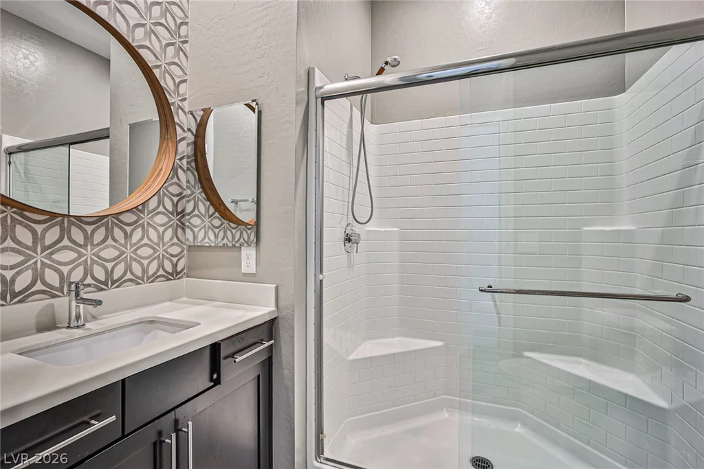 10226 Jade Gardens, Las Vegas, NV 89135