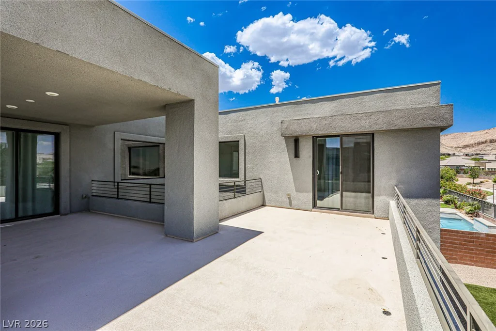 10226 Jade Gardens, Las Vegas, NV 89135
