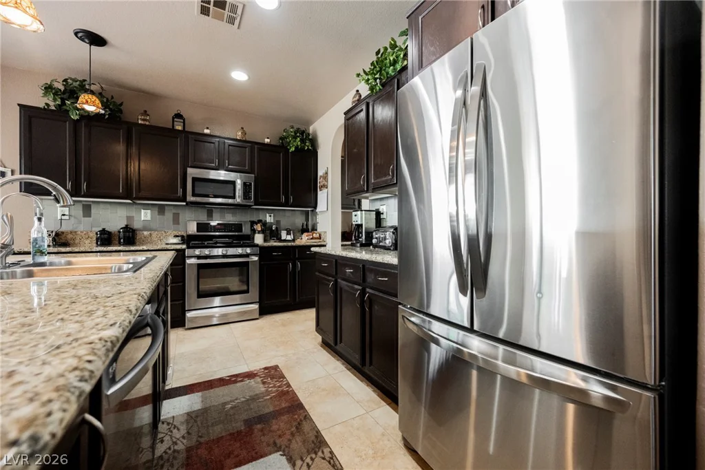 8054 Meadow Pasture, North Las Vegas, NV 89085