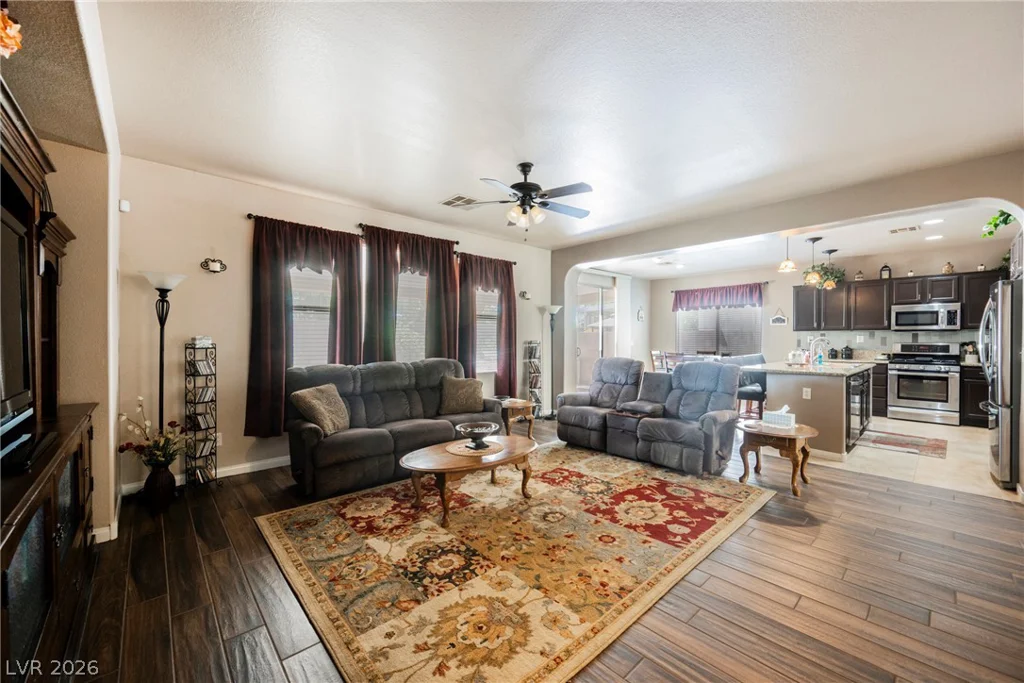 8054 Meadow Pasture, North Las Vegas, NV 89085