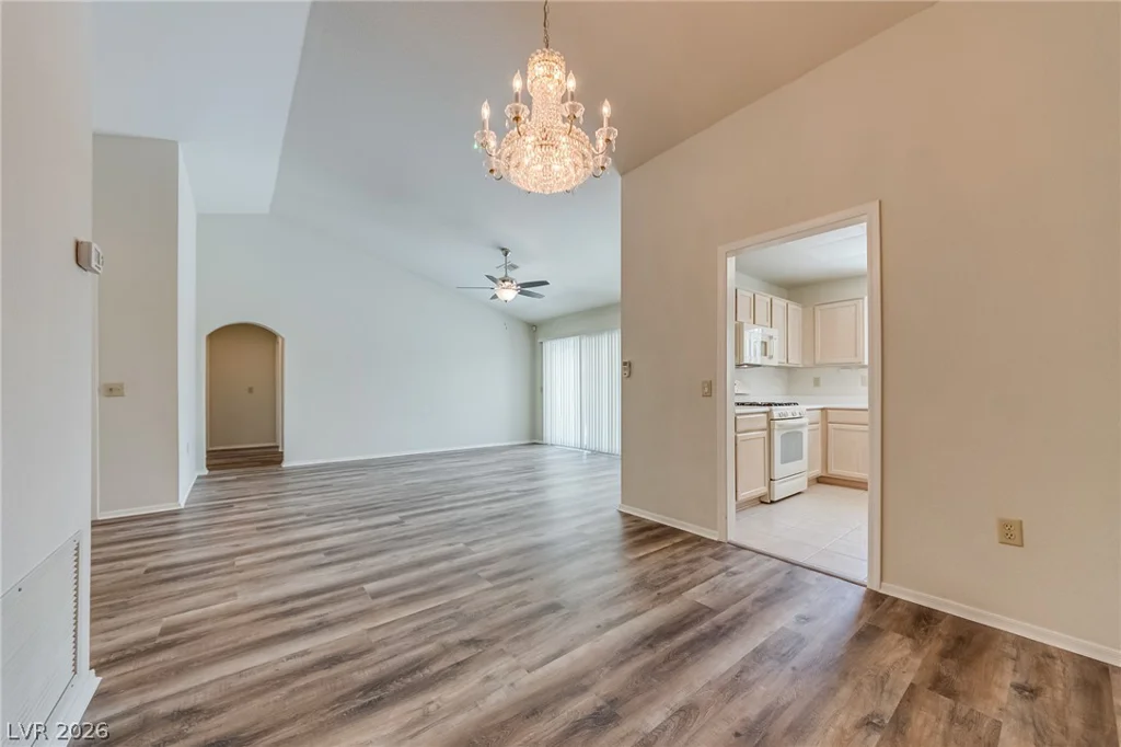 8809 Villa Ridge, Las Vegas, NV 89134