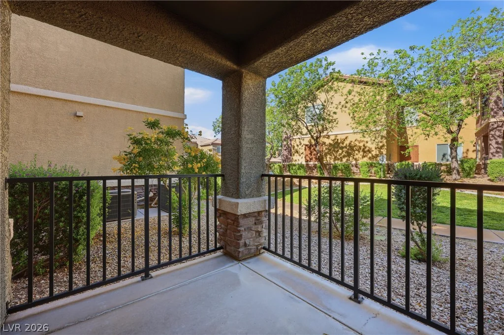 6868 Sky Pointe, Las Vegas, NV 89131