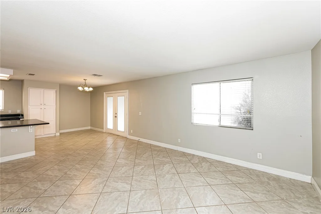 6564 Arrow Creek, Las Vegas, NV 89156