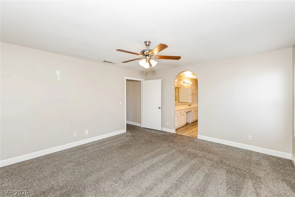 6564 Arrow Creek, Las Vegas, NV 89156