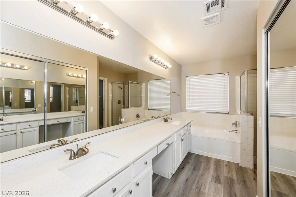 6564 Arrow Creek, Las Vegas, NV 89156