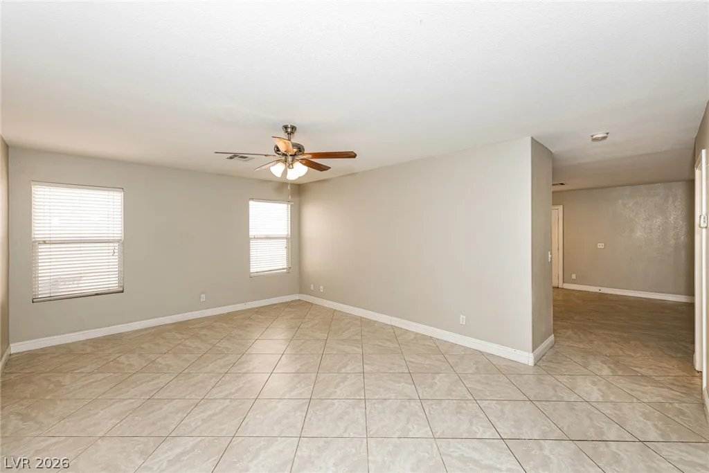 6564 Arrow Creek, Las Vegas, NV 89156