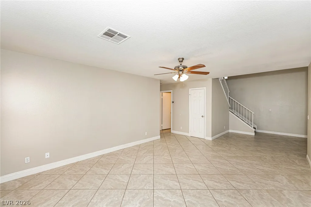 6564 Arrow Creek, Las Vegas, NV 89156