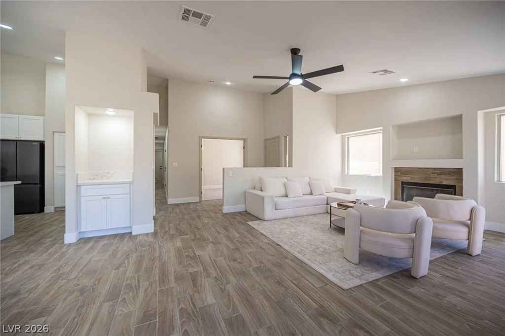 9412 Mount Cherie, Las Vegas, NV 89129