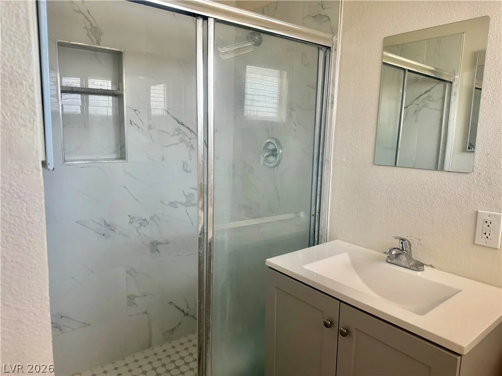 221 Milinane, Las Vegas, NV 89107
