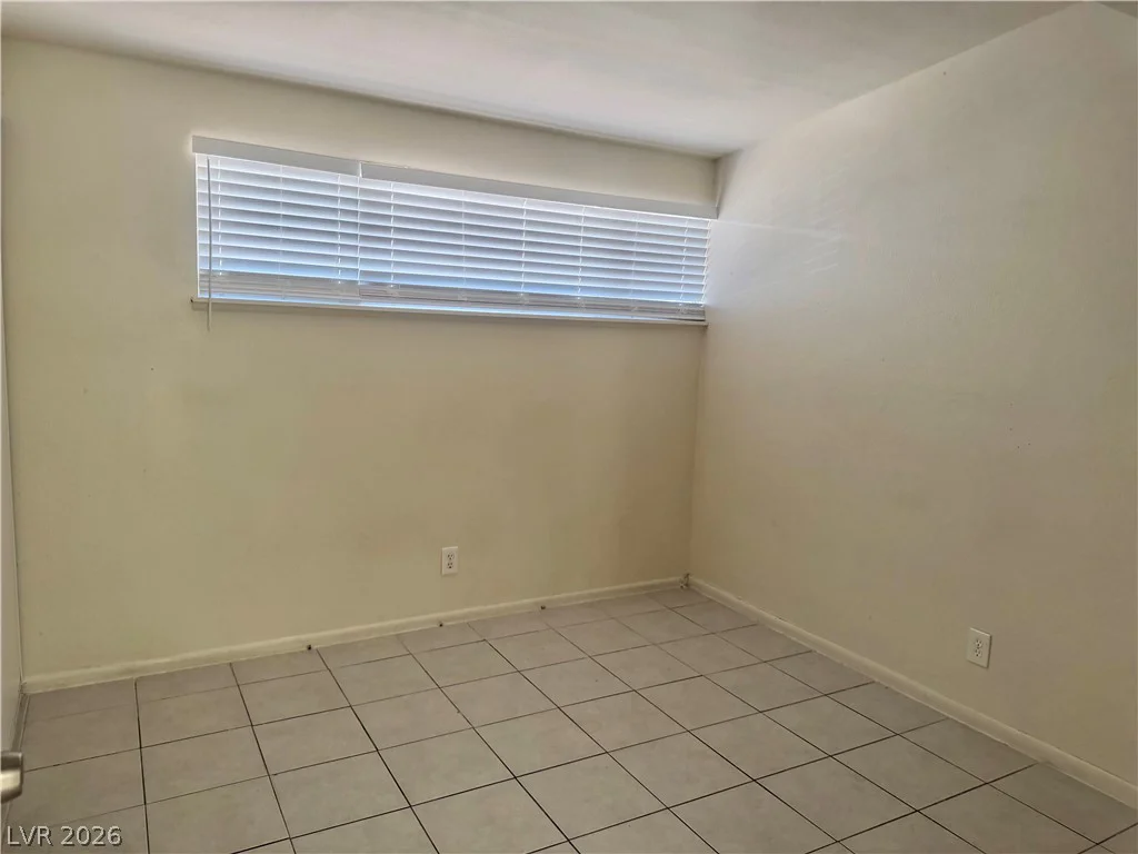 221 Milinane, Las Vegas, NV 89107