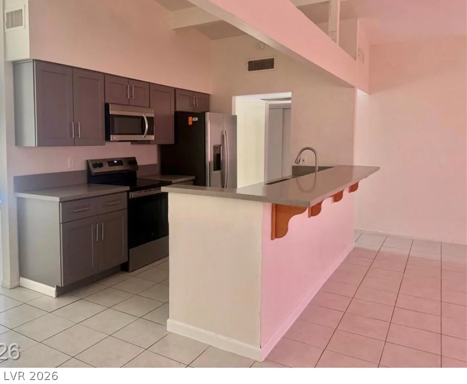 221 Milinane, Las Vegas, NV 89107