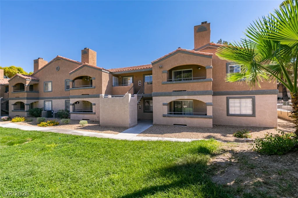 5260 Mission Monterey, Las Vegas, NV 89107