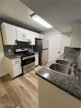 5260 Mission Monterey, Las Vegas, NV 89107