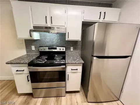 5260 Mission Monterey, Las Vegas, NV 89107