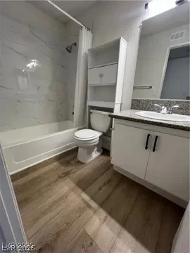 5260 Mission Monterey, Las Vegas, NV 89107