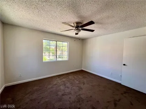 5260 Mission Monterey, Las Vegas, NV 89107
