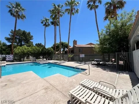 5260 Mission Monterey, Las Vegas, NV 89107
