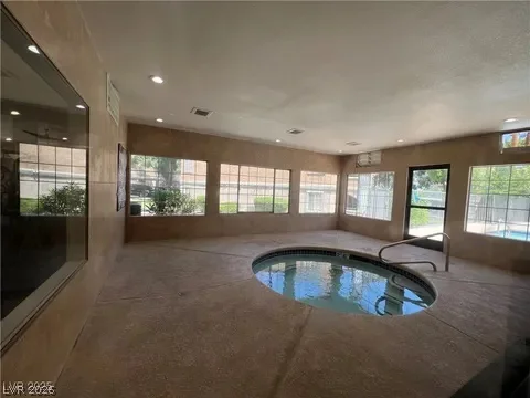 5260 Mission Monterey, Las Vegas, NV 89107