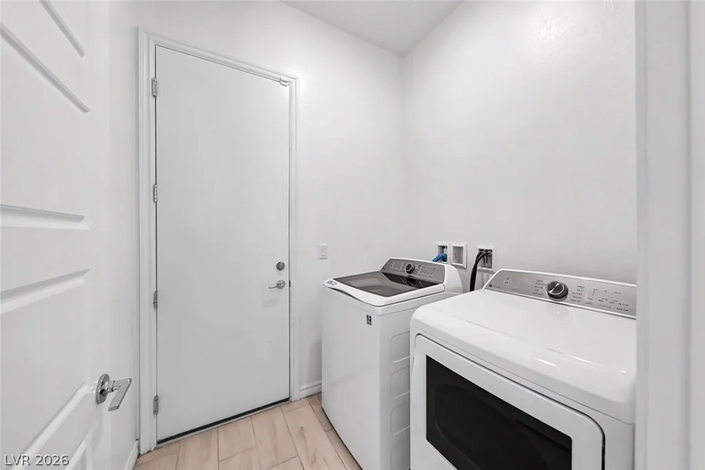 925 Allister Fields, Las Vegas, NV 89138