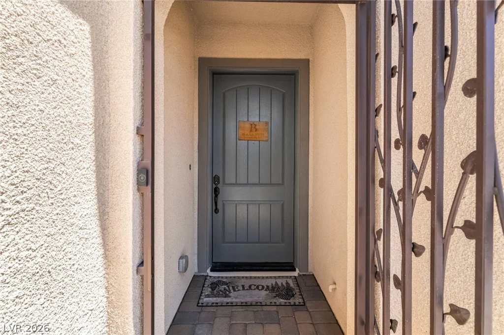 330 Meadow Brush, Henderson, NV 89011