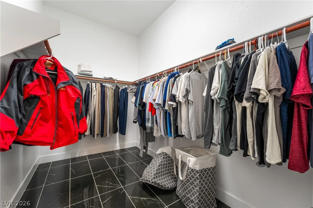 330 Meadow Brush, Henderson, NV 89011