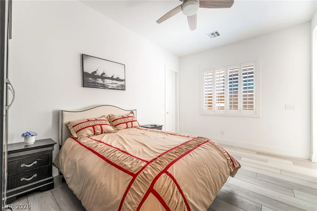330 Meadow Brush, Henderson, NV 89011