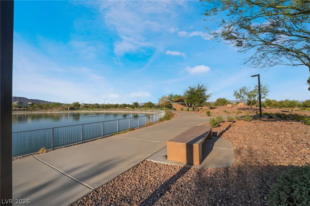 330 Meadow Brush, Henderson, NV 89011