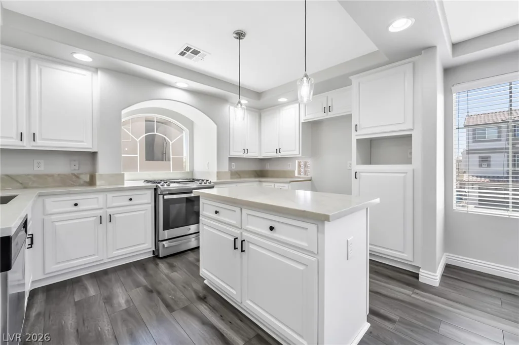 6820 Pacific Echo, Las Vegas, NV 89139