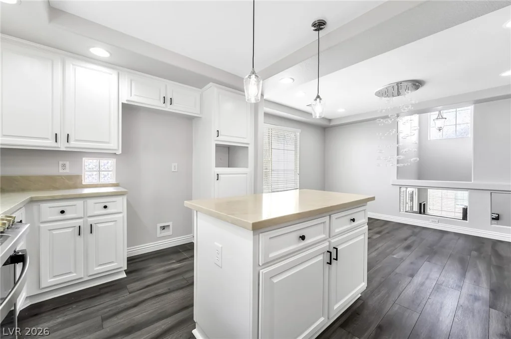 6820 Pacific Echo, Las Vegas, NV 89139