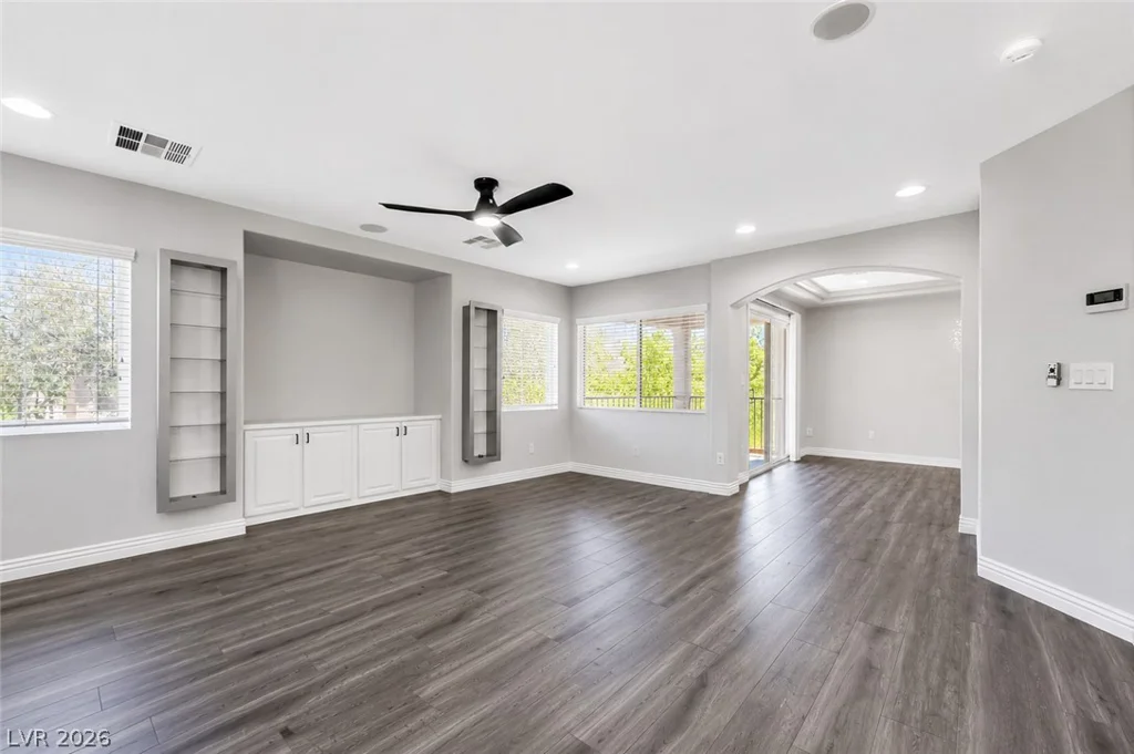 6820 Pacific Echo, Las Vegas, NV 89139