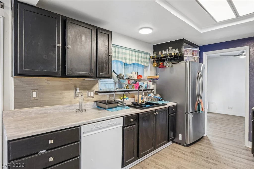 6833 High Bluff, Las Vegas, NV 89108