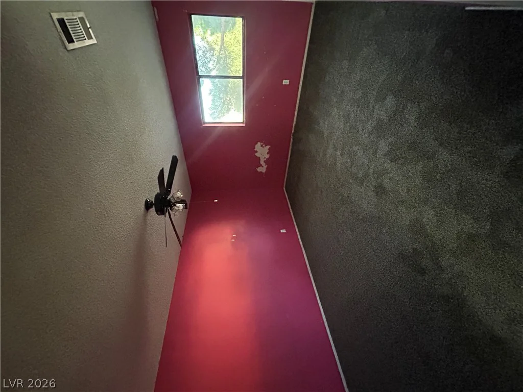 3333 Racquet, Las Vegas, NV 89121
