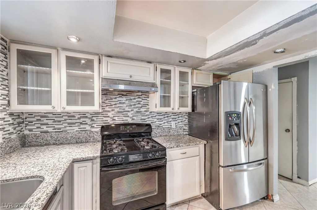 3333 Racquet, Las Vegas, NV 89121