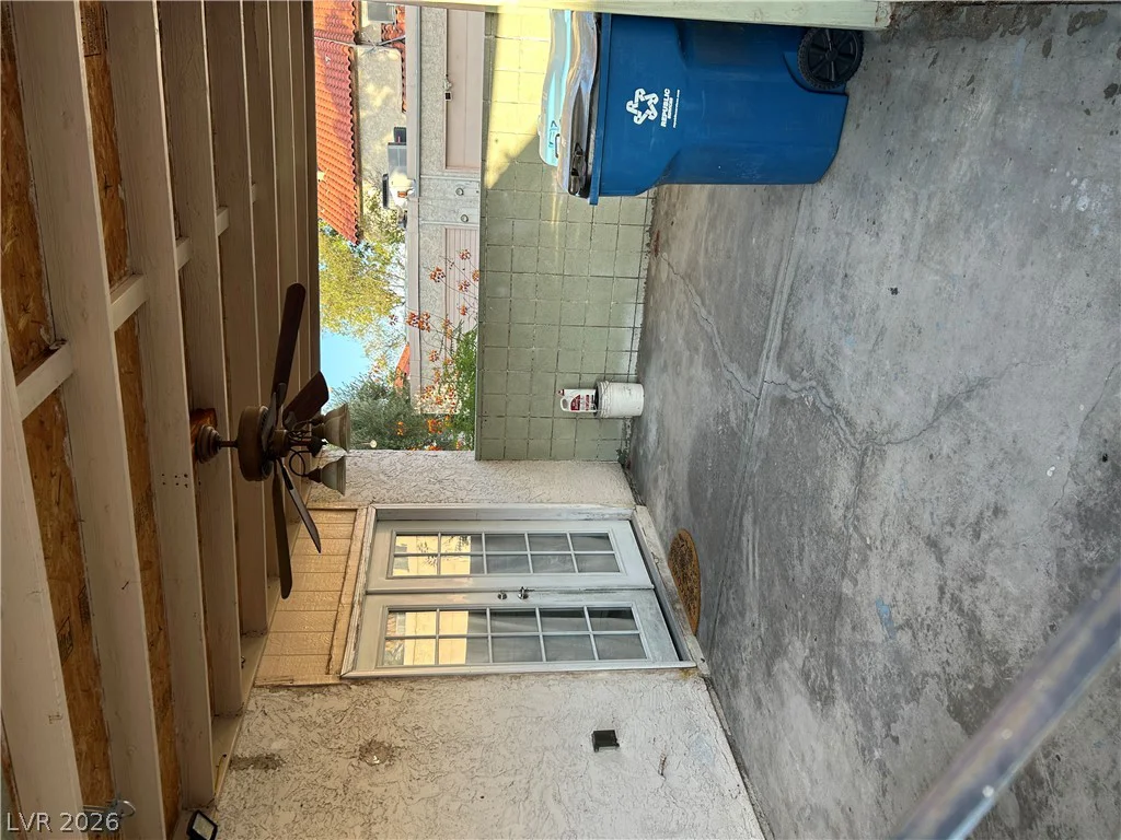 3333 Racquet, Las Vegas, NV 89121