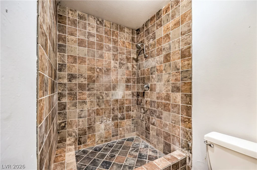 3333 Racquet, Las Vegas, NV 89121