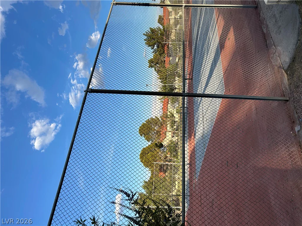 3333 Racquet, Las Vegas, NV 89121