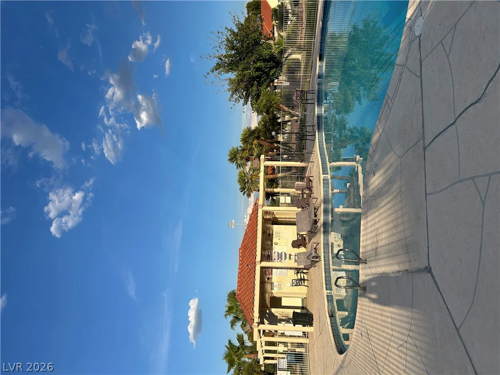 3333 Racquet, Las Vegas, NV 89121