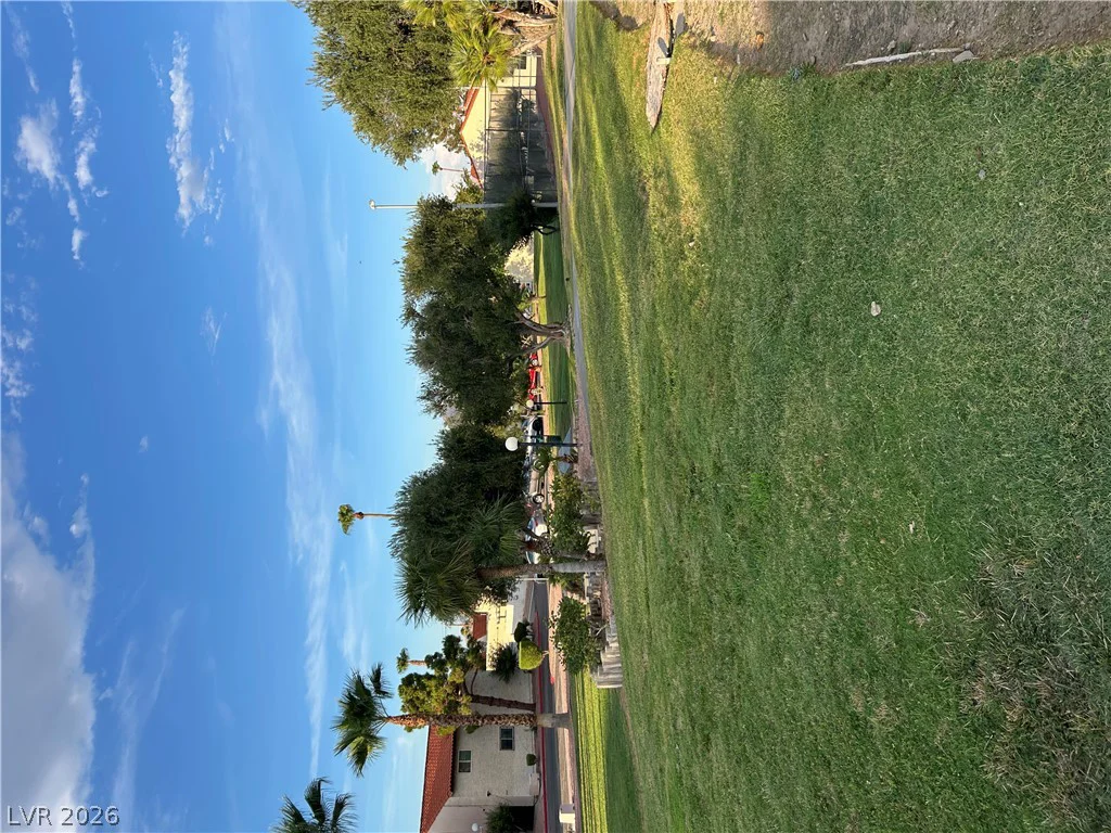 3333 Racquet, Las Vegas, NV 89121