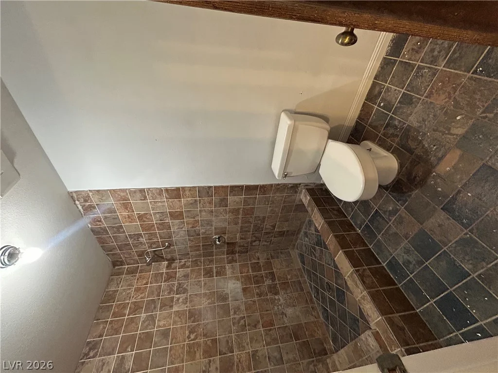 3333 Racquet, Las Vegas, NV 89121