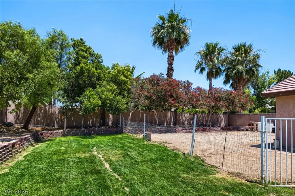 9190 Fisher, Las Vegas, NV 89149