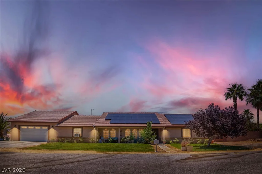 9190 Fisher, Las Vegas, NV 89149