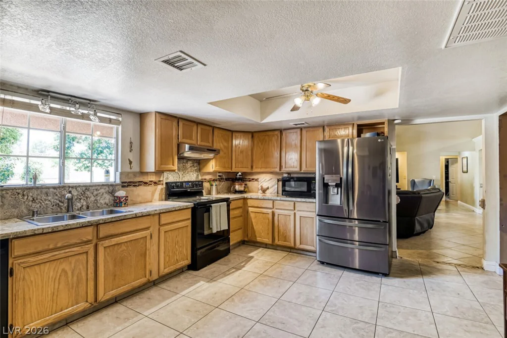 9190 Fisher, Las Vegas, NV 89149